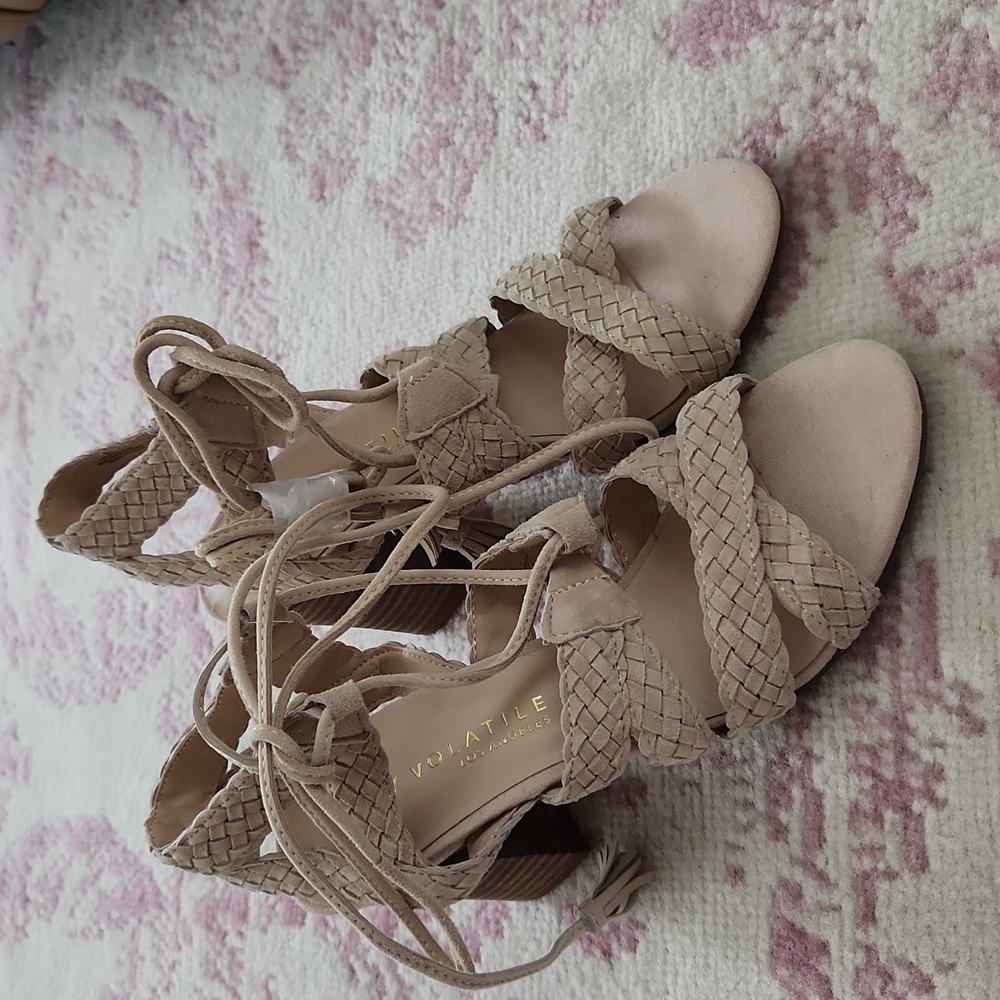 Very Volatile LA espradilles size 8